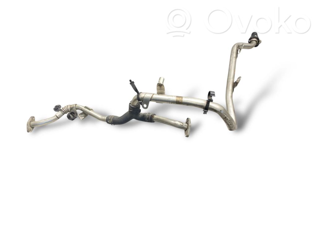Audi A4 S4 B6 8E 8H Przewód / Rura chłodnicy spalin EGR 