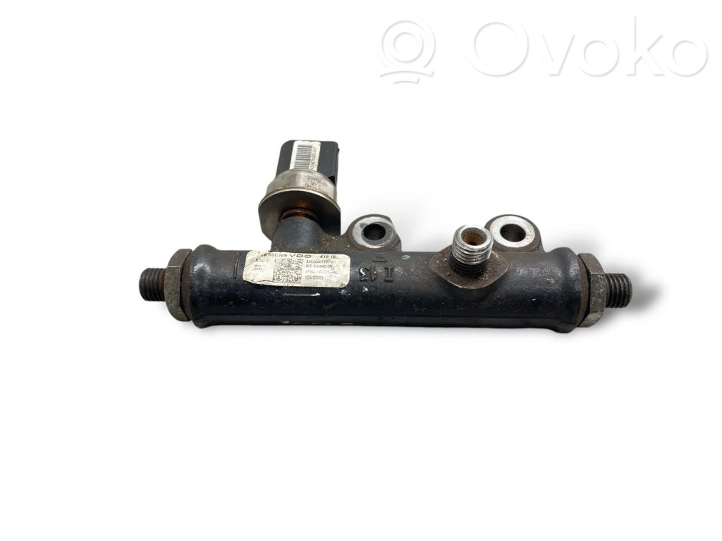 Land Rover Discovery 3 - LR3 Fuel main line pipe 