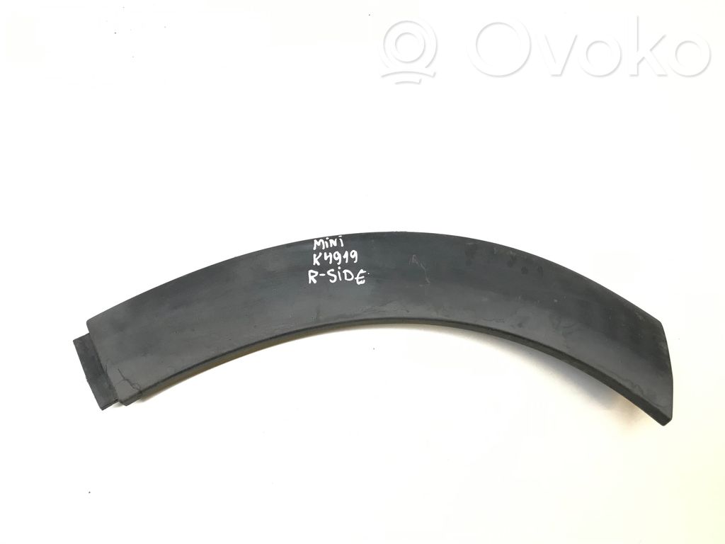 Mini One - Cooper R50 - 53 Front arch trim 