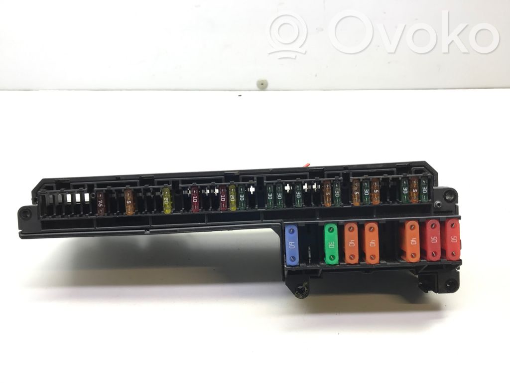BMW 5 E60 E61 Drošinātāju bloks 