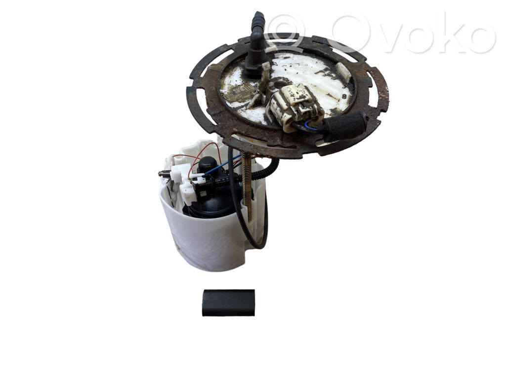 Opel Astra J Bomba interna de combustible 