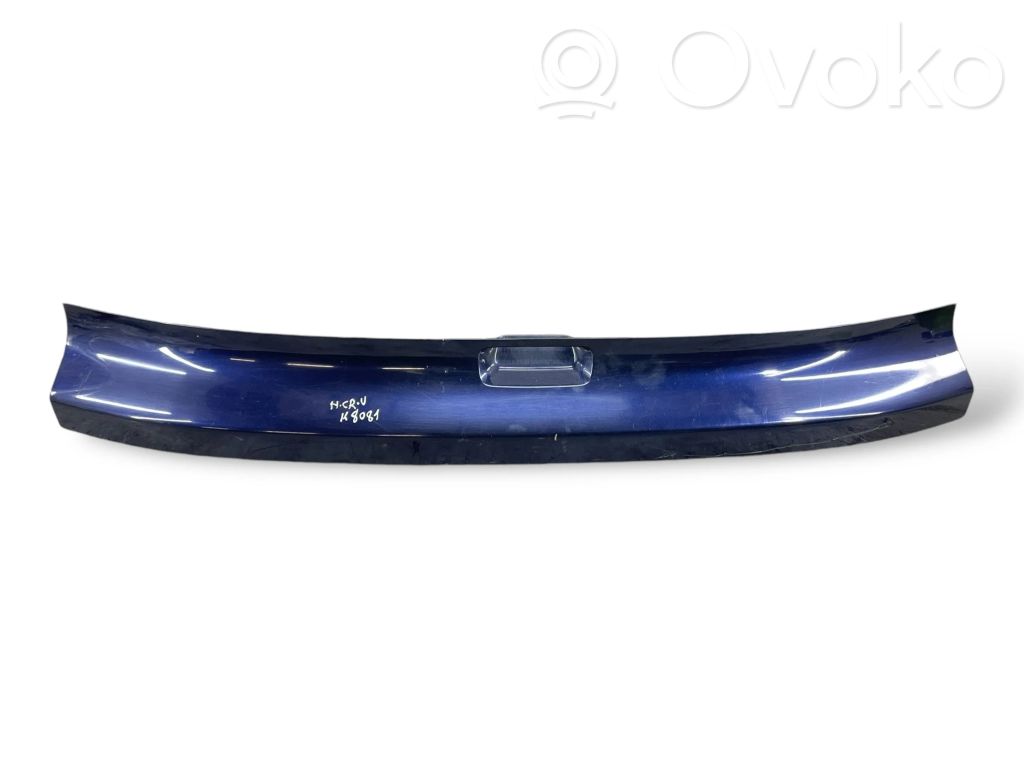 Honda CR-V Tailgate trim 