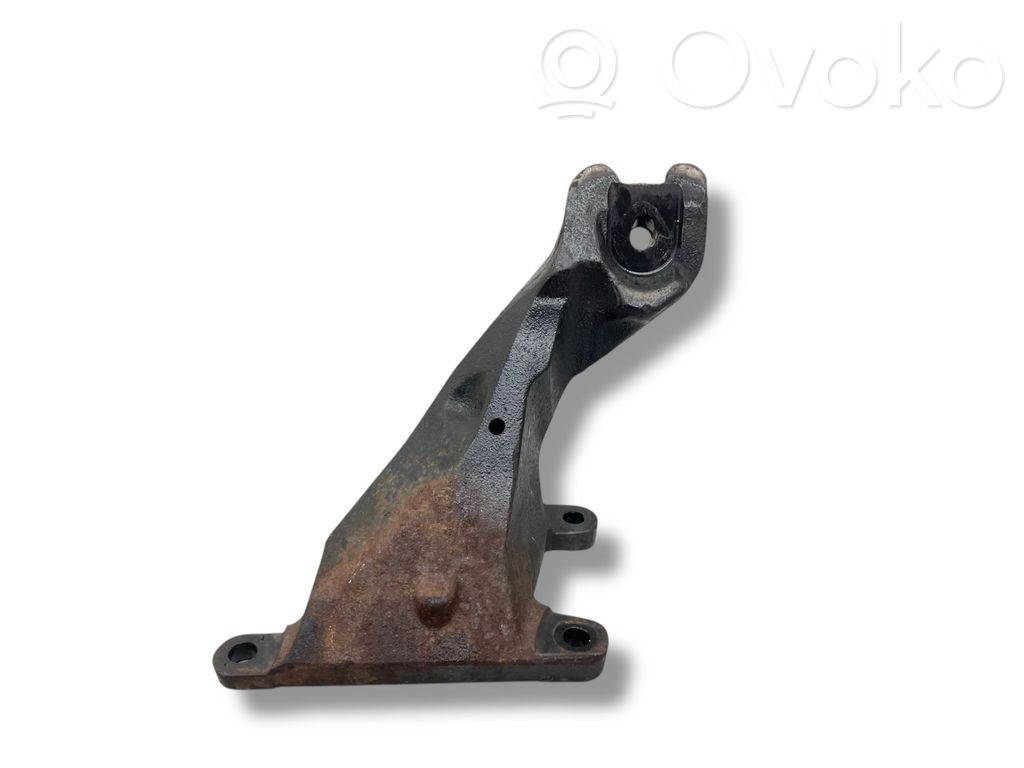 BMW X5 E53 Engine mounting bracket 