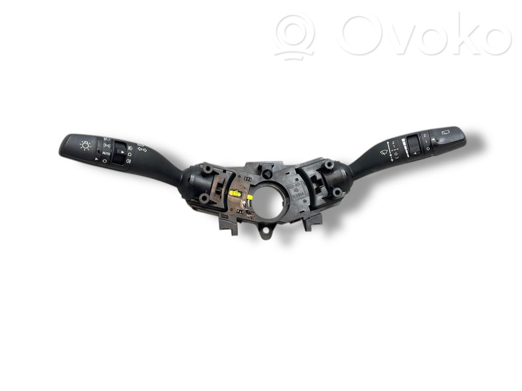 KIA Ceed Wiper turn signal indicator stalk/switch 