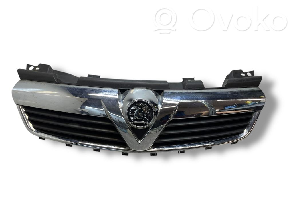 Opel Zafira B Etupuskurin ylempi jäähdytinsäleikkö 
