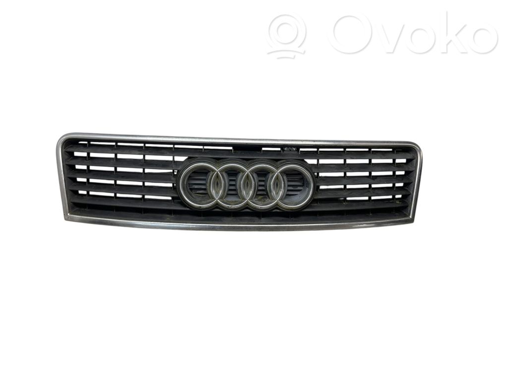 Audi A6 S6 C5 4B Etusäleikkö 