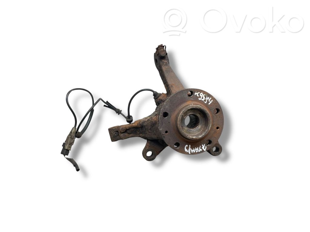 Front wheel hub spindle knuckle