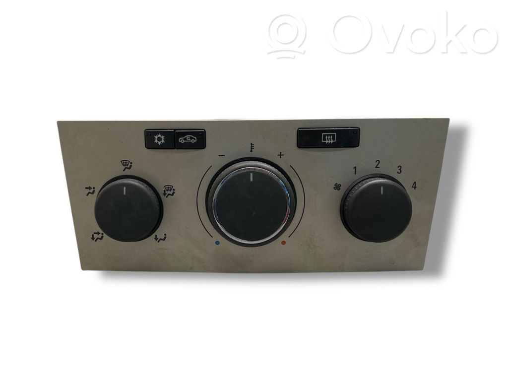 Opel Astra H Climate control unit 