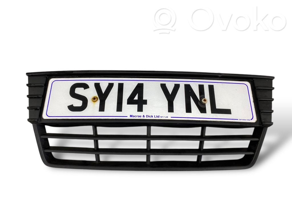 Ford Focus Front bumper lower grill 