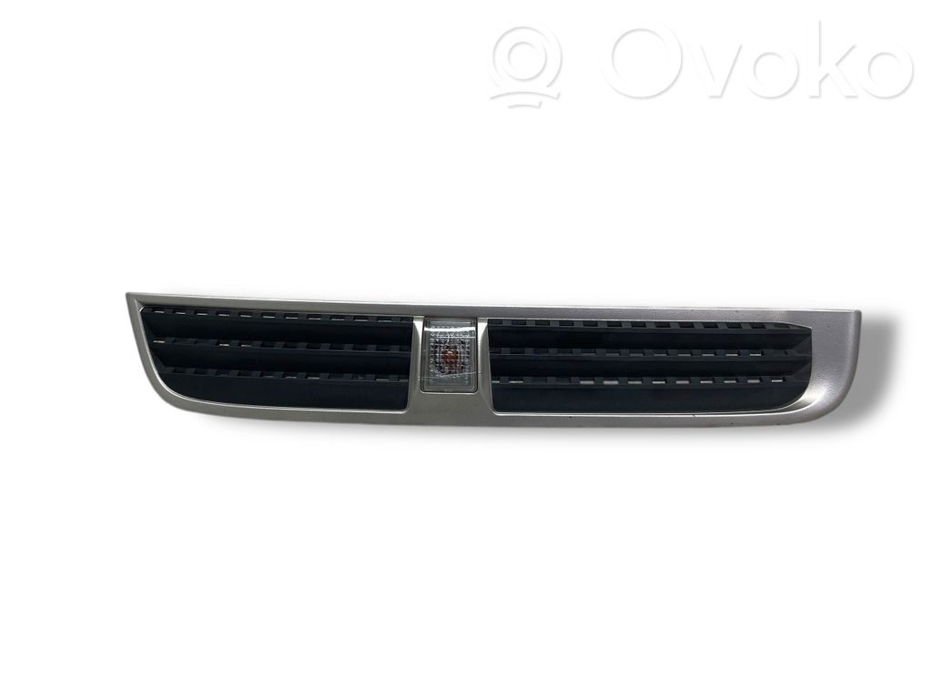 Opel Antara Fender grill 
