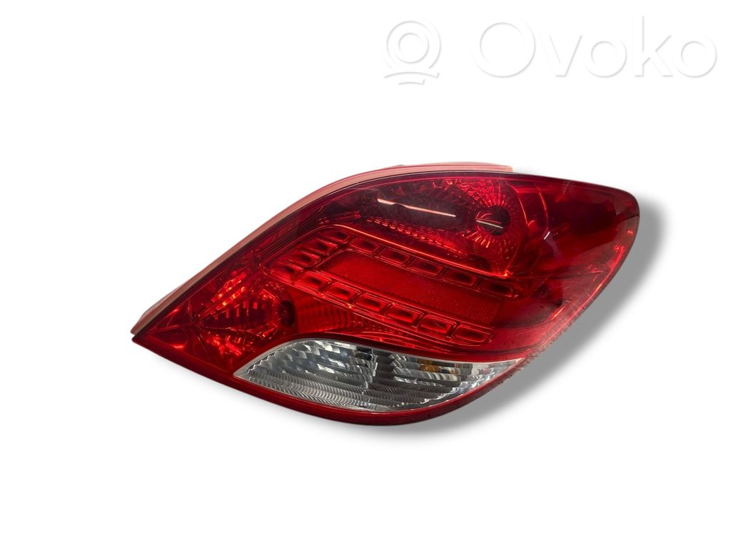 Peugeot 207 Rear/tail lights 