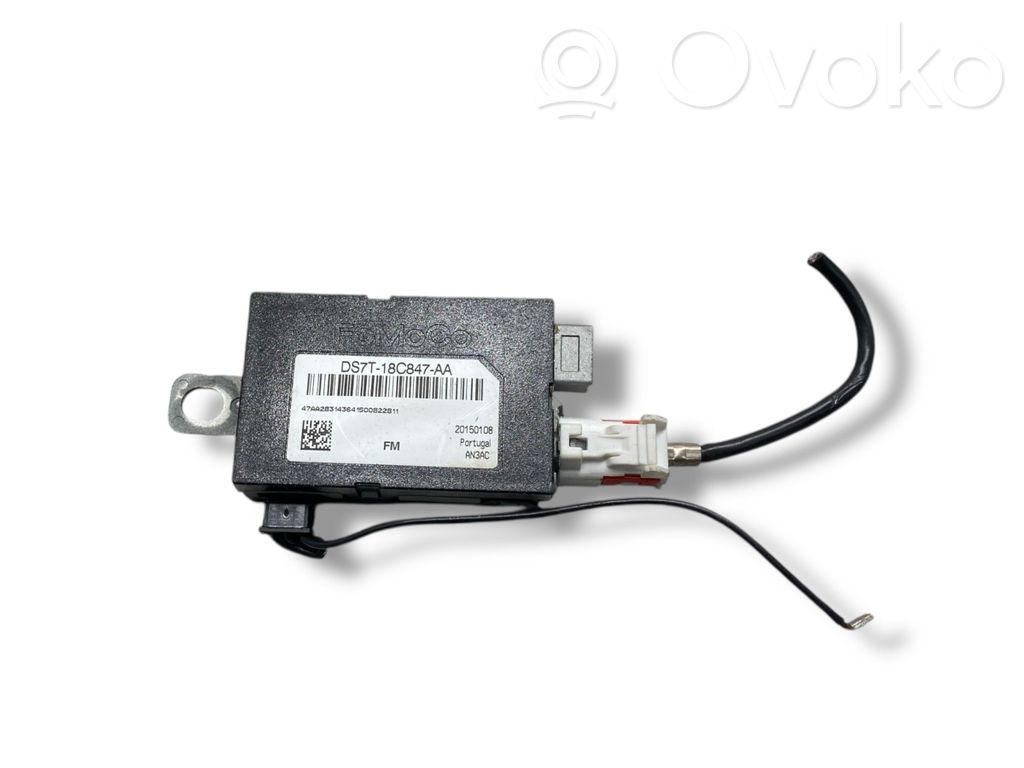 Ford Mondeo MK V Antenos stiprintuvas 