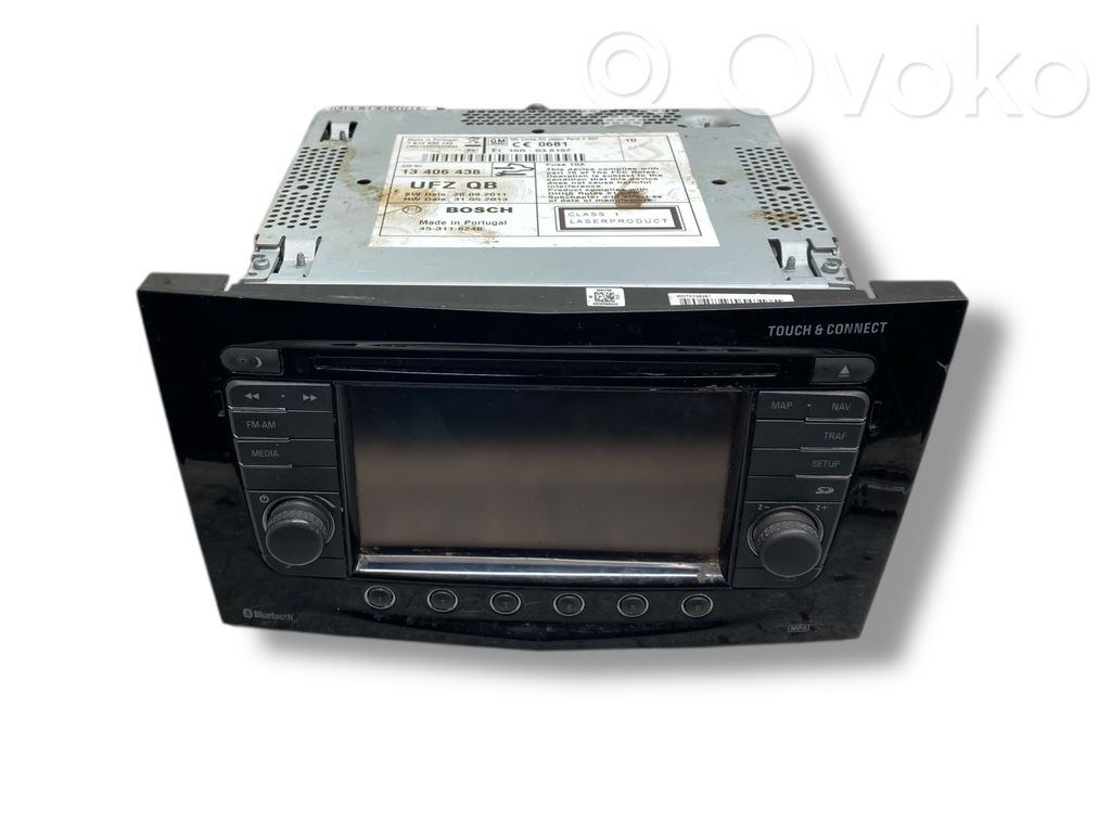 Opel Zafira B Panel / Radioodtwarzacz CD/DVD/GPS 