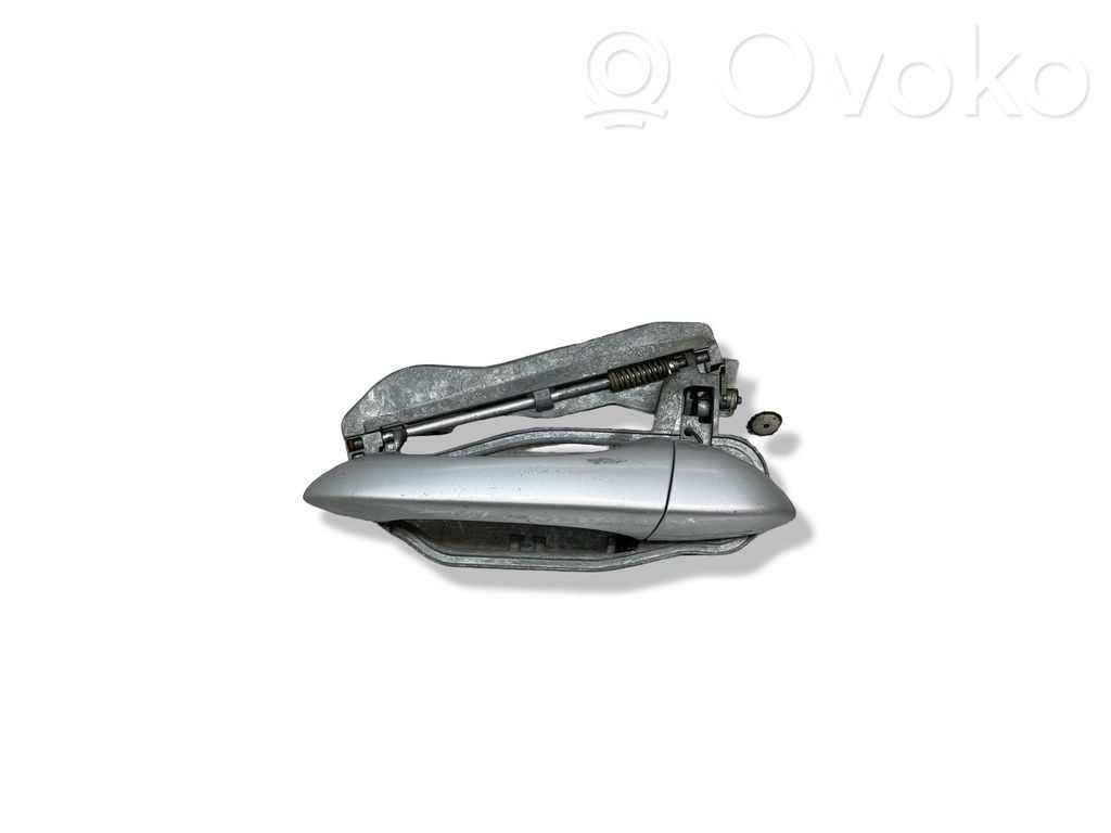 Front door exterior handle/bracket