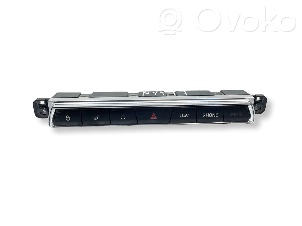 Jaguar XF X250 Botón interruptor de luz de peligro 