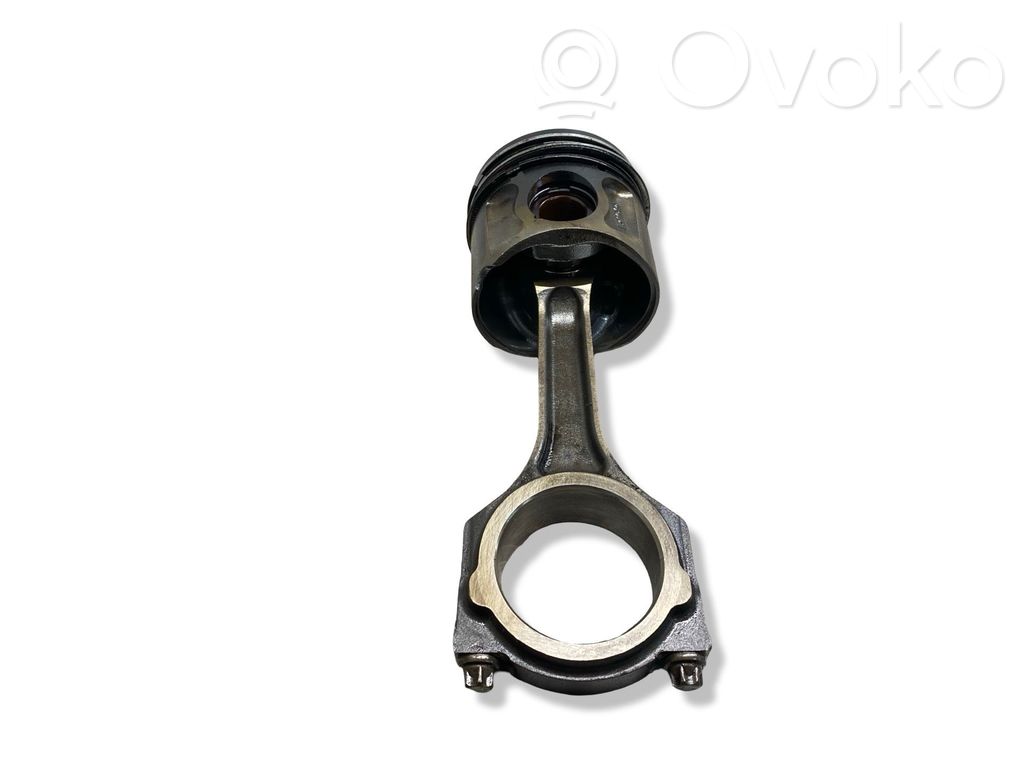 Piston with connecting rod   SRFA