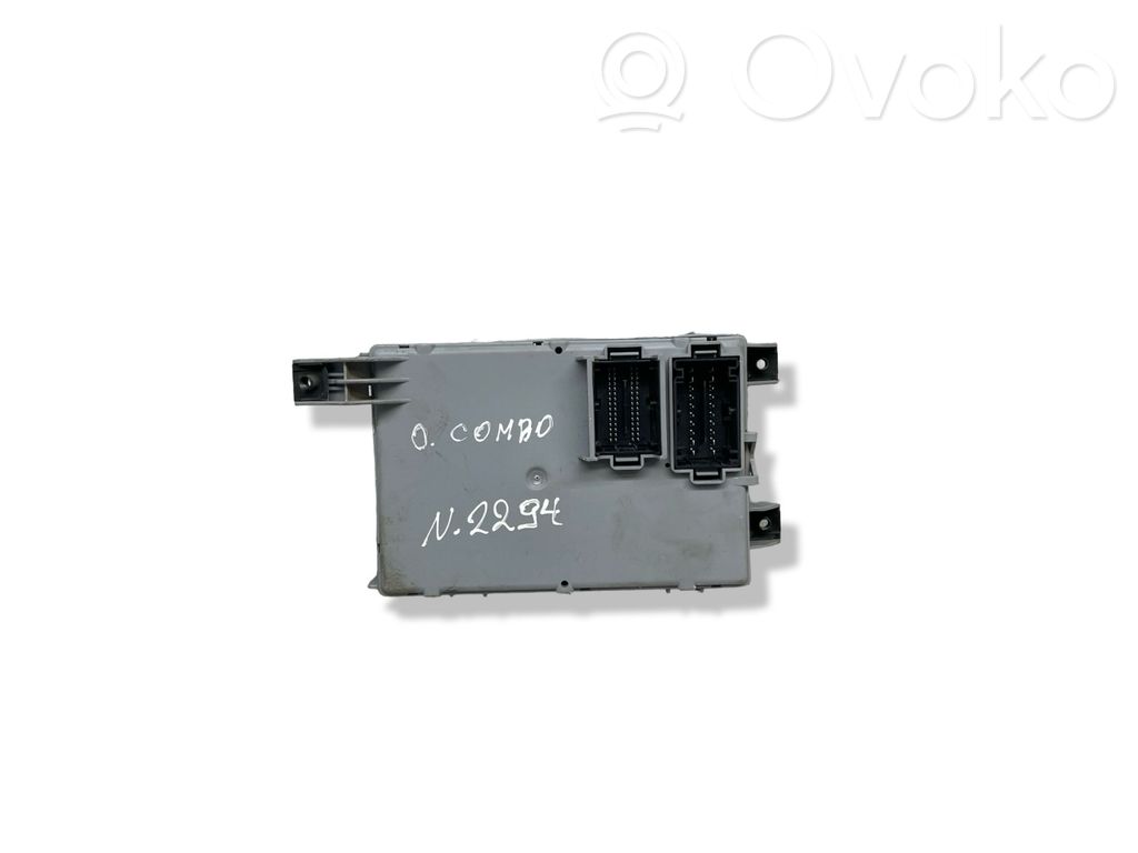 Fuse module   00520028670