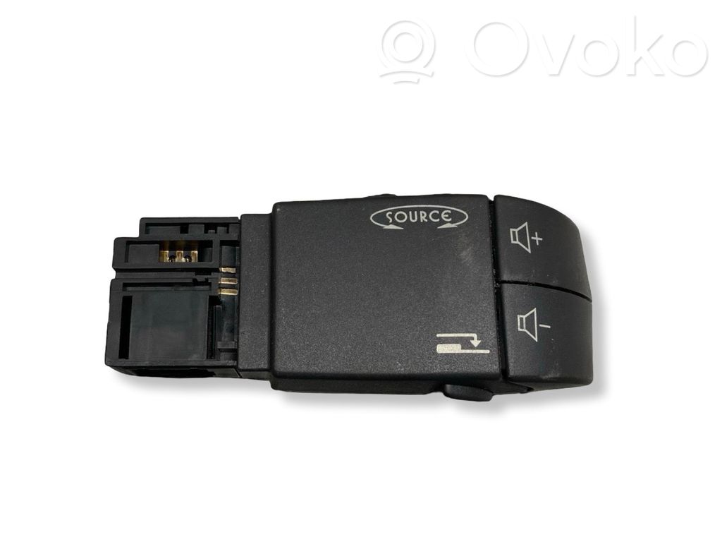 Renault Laguna II Sound control switch 