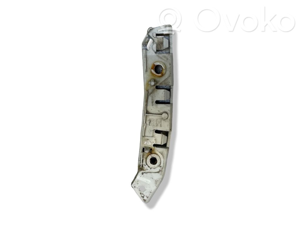 Front bumper mounting bracket   BM5117D958
