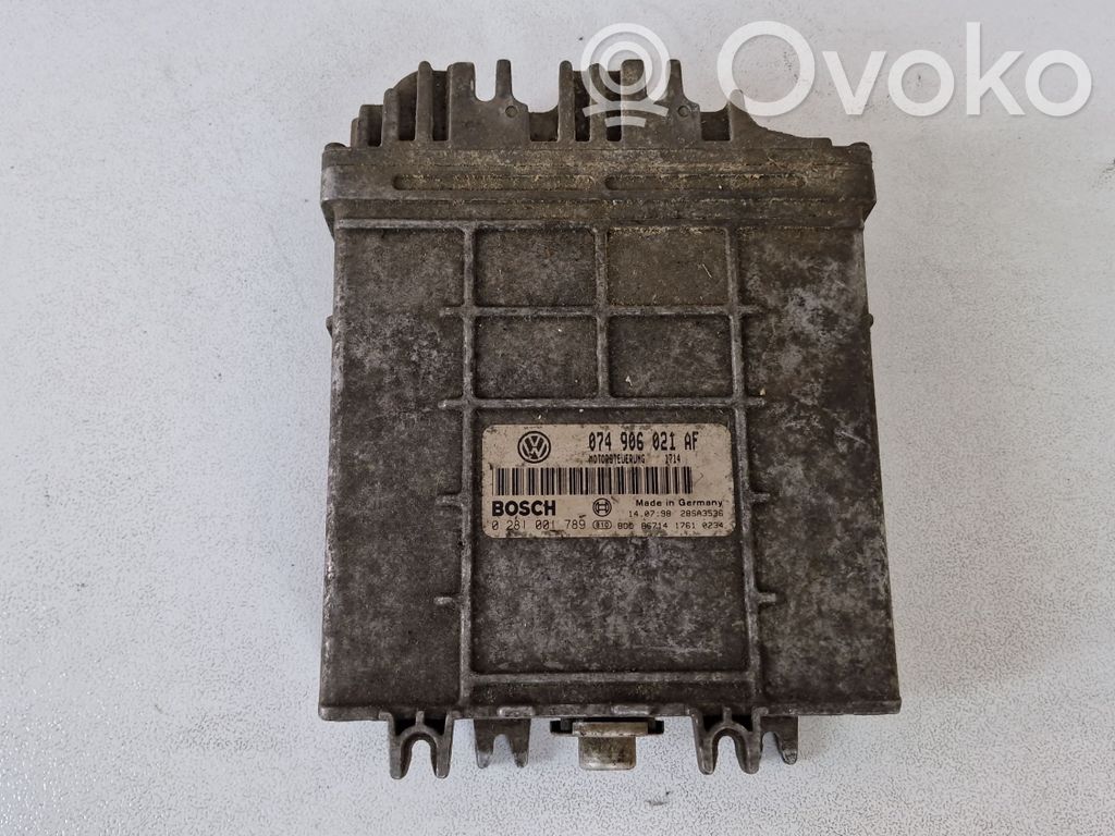 Volkswagen II LT Engine control unit/module 