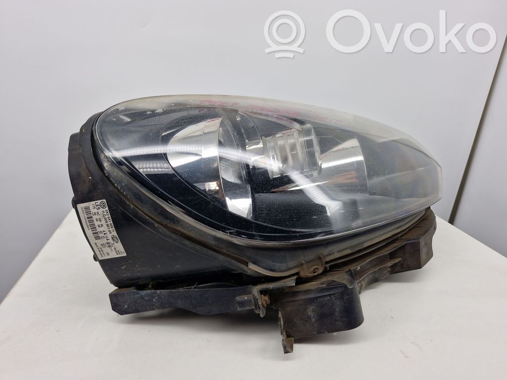 Volkswagen Golf VI Lampa przednia 