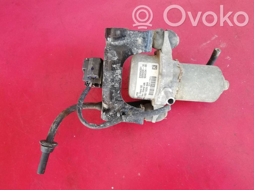 Opel Mokka X Vacuum pump 