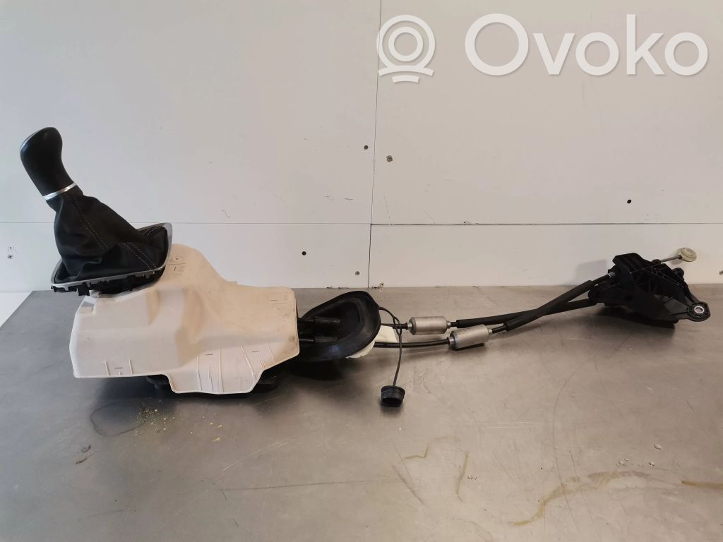 Opel Corsa F Lewarek zmiany biegów / górny 
