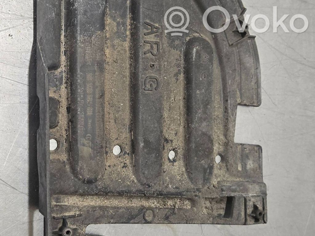 Opel Vivaro Takapyörän sisälokasuojat 