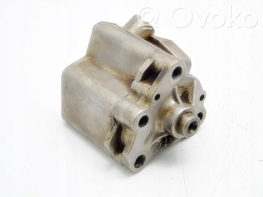 Ford Mondeo Mk III Bomba de aceite 