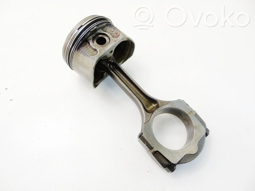 Piston avec bielle   10116