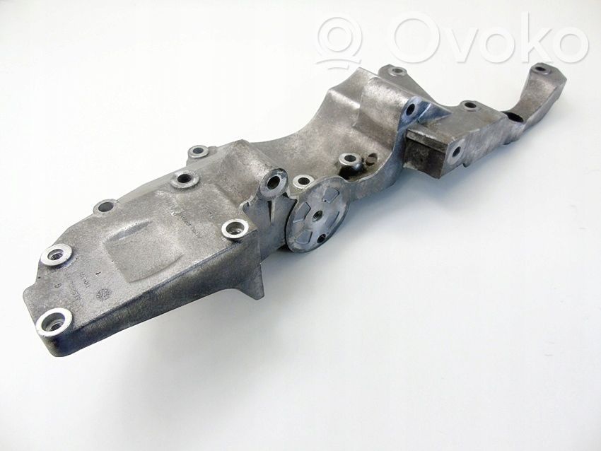 Ford S-MAX Engine mount bracket 
