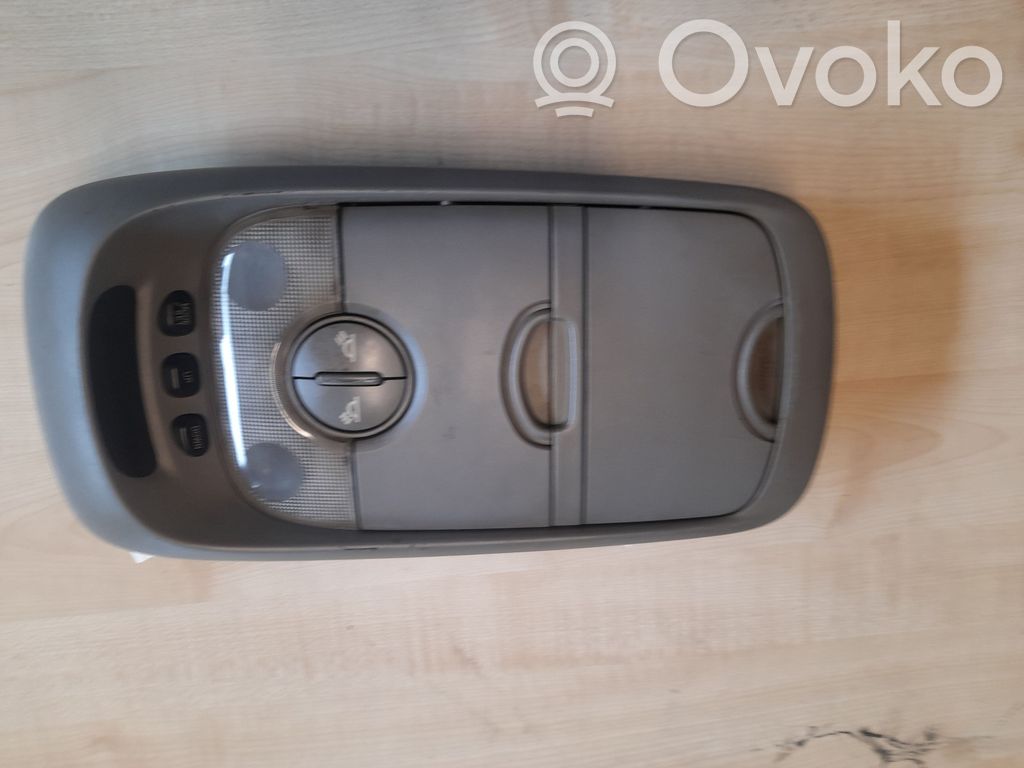 KIA Sorento Front seat light 