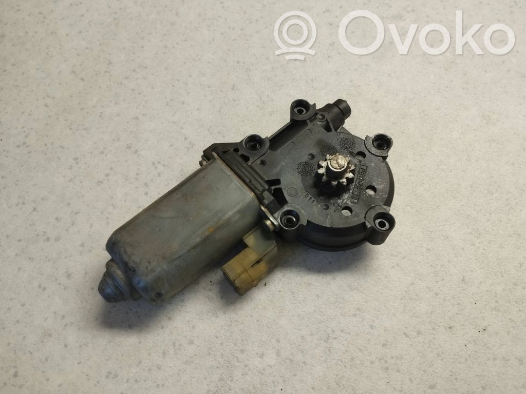 Land Rover Range Rover P38A Silniczek podnoszenia szyby drzwi tylnych 