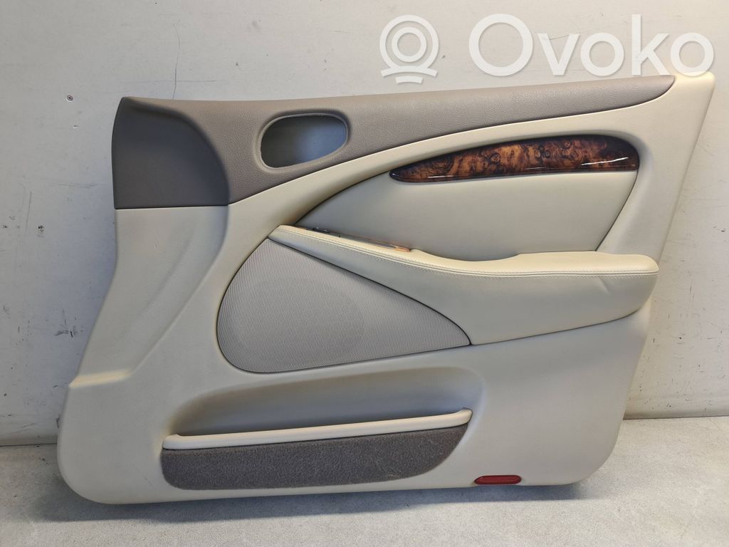 Jaguar S-Type Etuoven verhoilu 