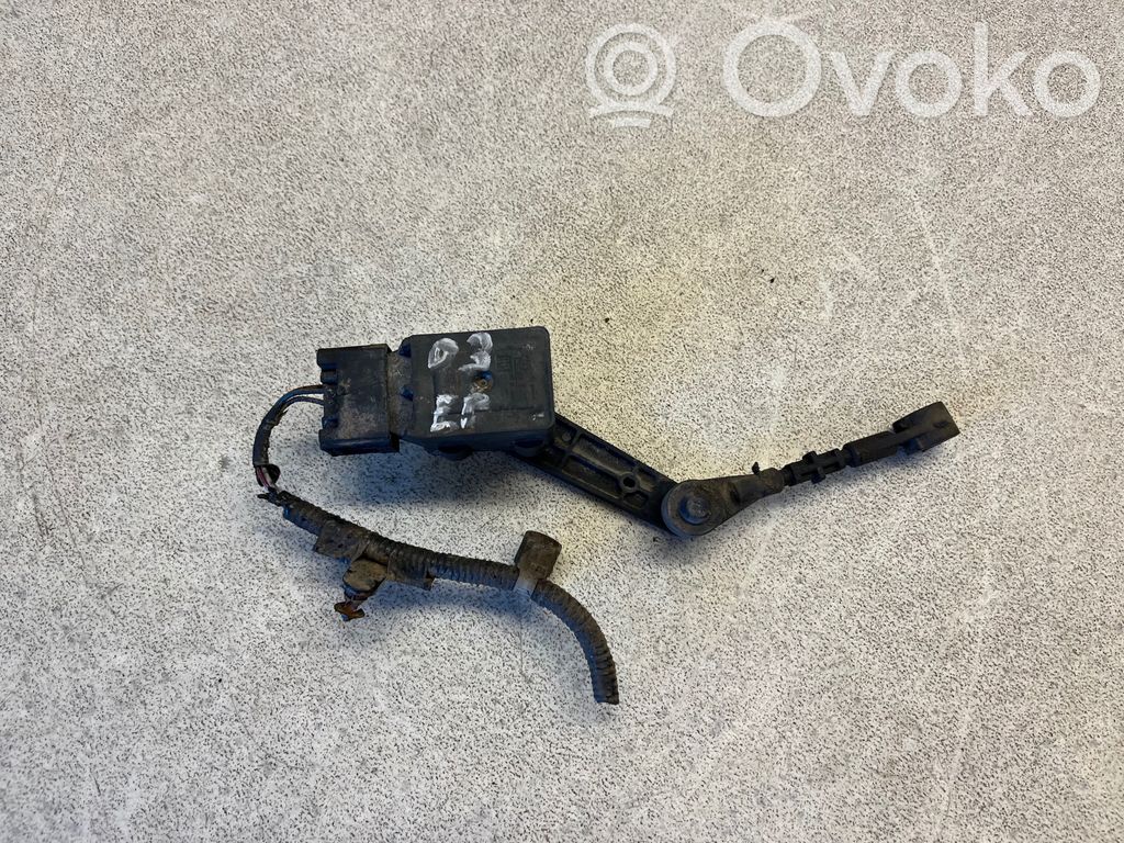 Land Rover Discovery 3 - LR3 Sensore di livello di altezza della sospensione pneumatica anteriore (usato) 