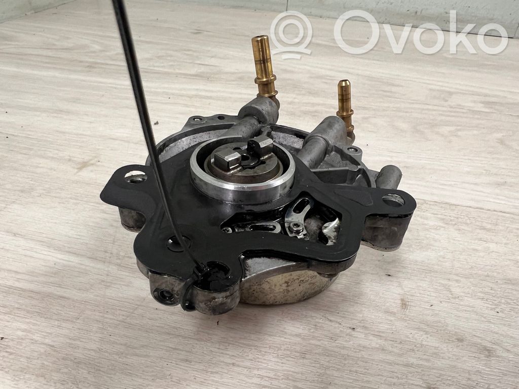 Jaguar XF X250 Vacuum pump 