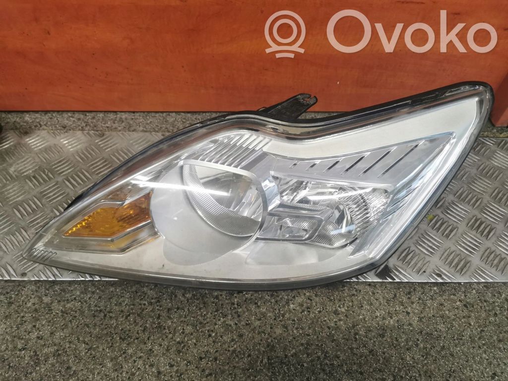 Headlight/headlamp   8M5113W030BD