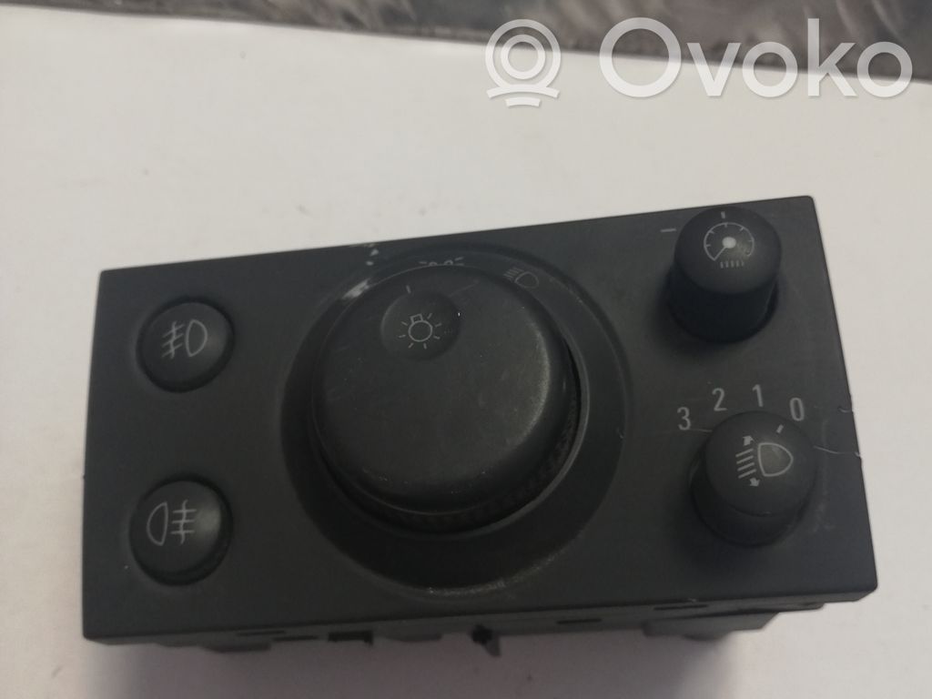 Opel Vectra C Light switch 