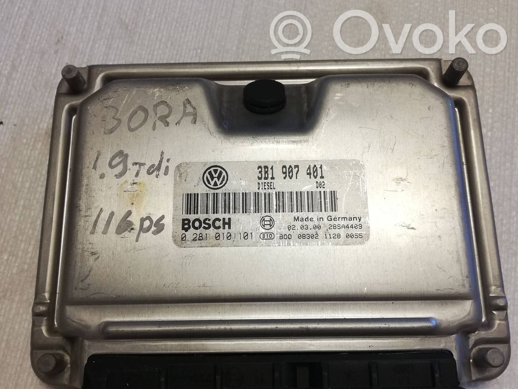 Volkswagen PASSAT B5 Engine control unit/module 