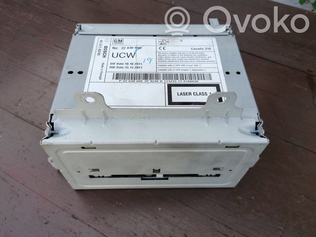 Opel Astra J Panel / Radioodtwarzacz CD/DVD/GPS 