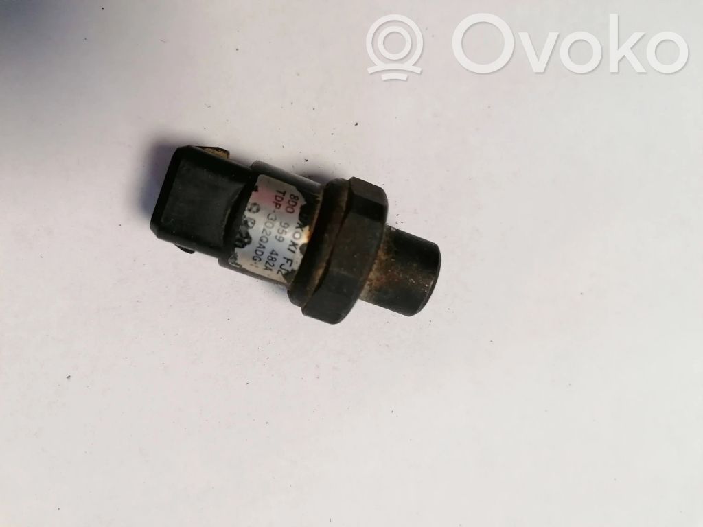 Audi A4 S4 B5 8D Czujnik ciśnienia klimatyzacji A/C 