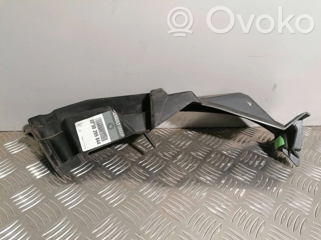 Renault Clio III Front bumper mounting bracket 