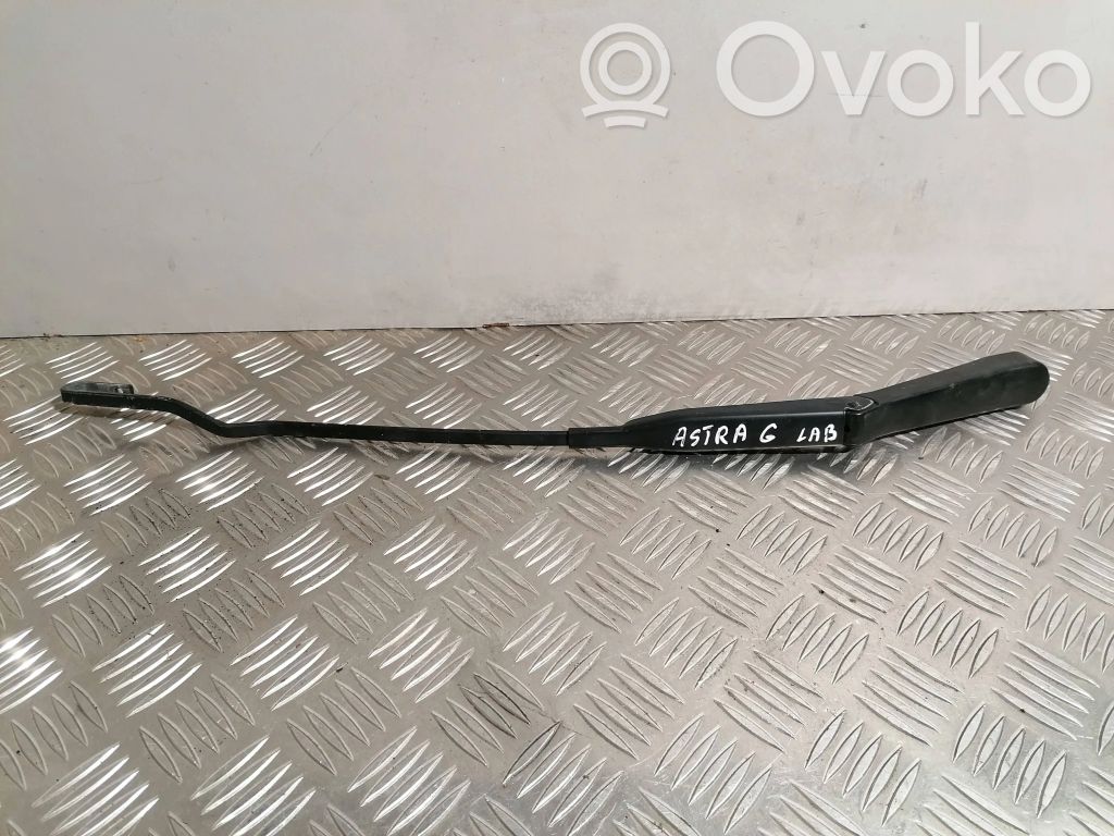 Opel Astra G Priekinio stiklo valytuvų kojelė 