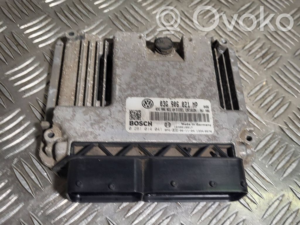Volkswagen Touran I Engine control unit/module 