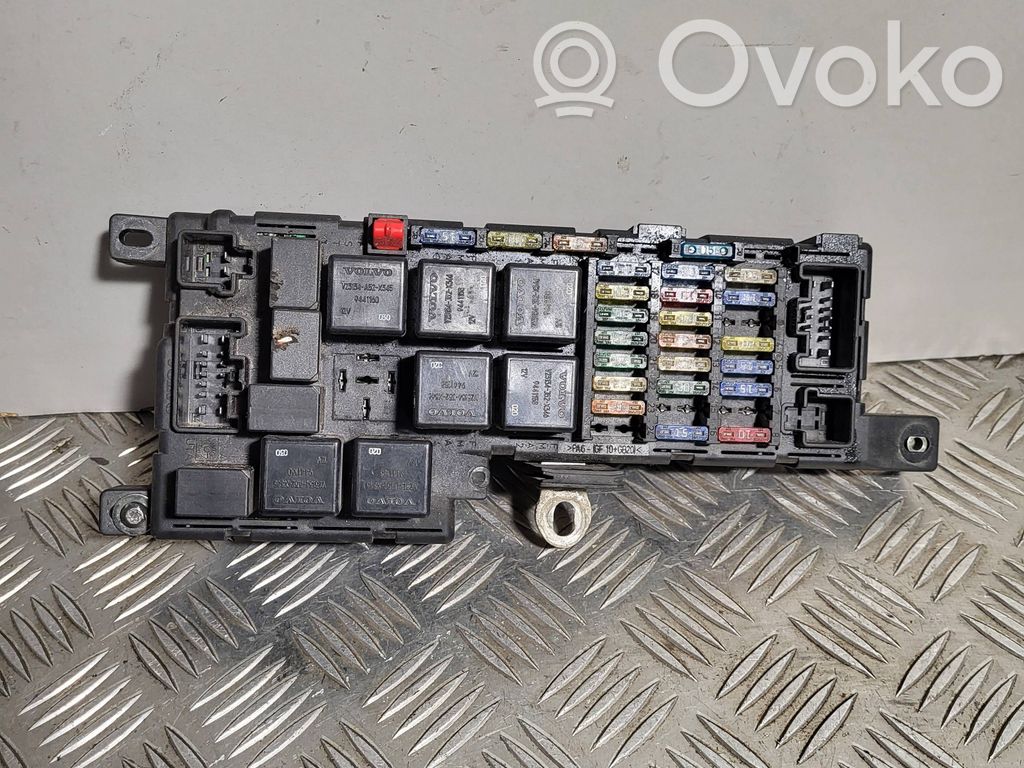Volvo S80 Fuse module 