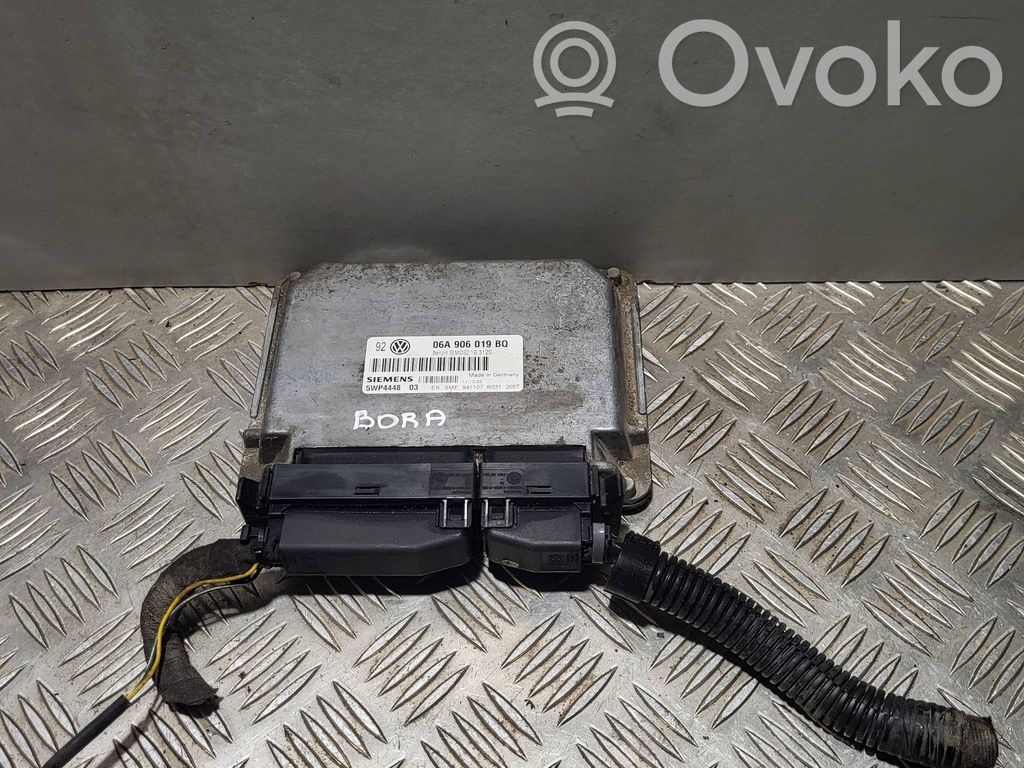 Volkswagen Bora Engine control unit/module 