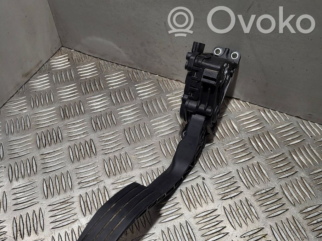 Renault Twingo II Accelerator throttle pedal 