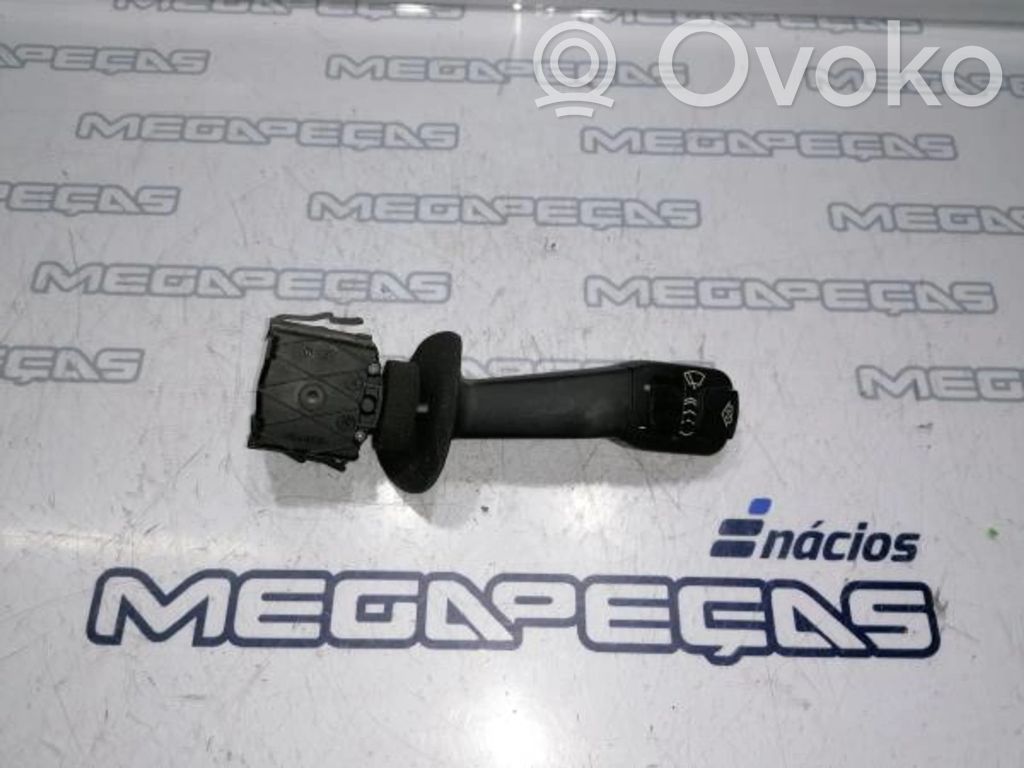 Wiper speed switch   8352171