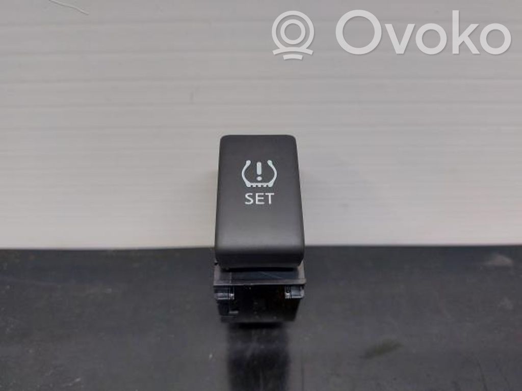 Multifunctional control switch/knob   41101G