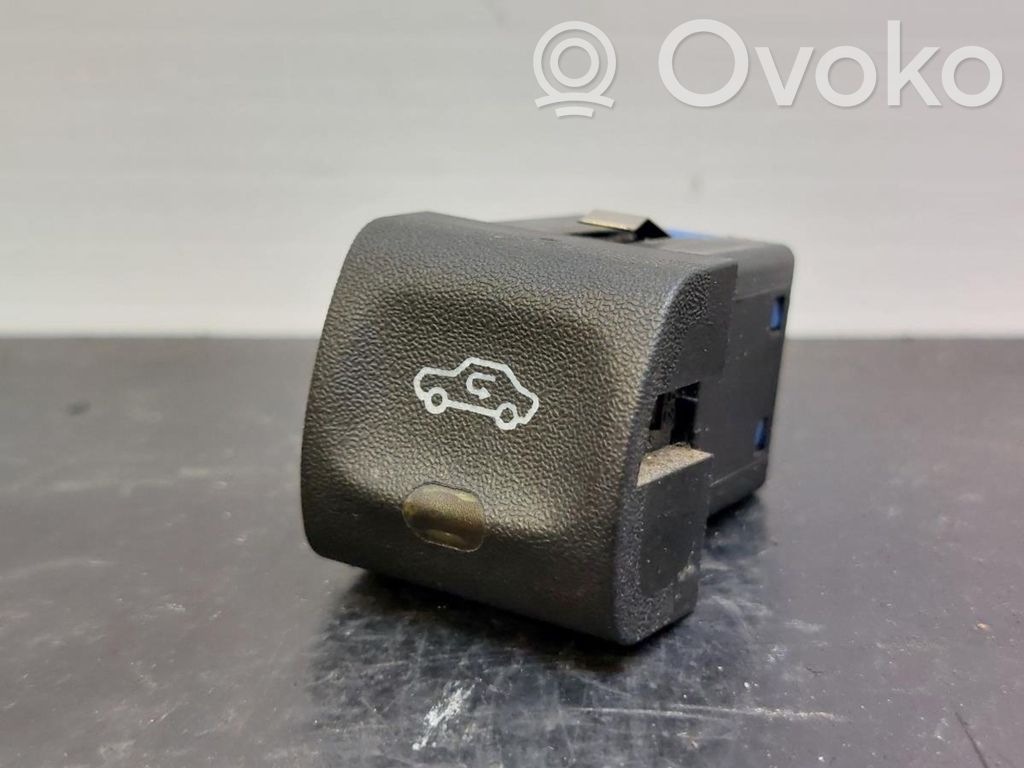 Multifunctional control switch/knob   90457320